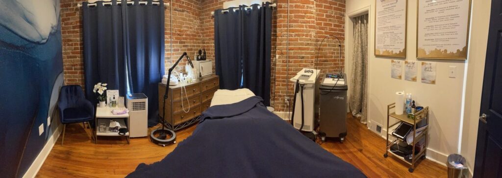 A Denver treatment room with the laser in frame